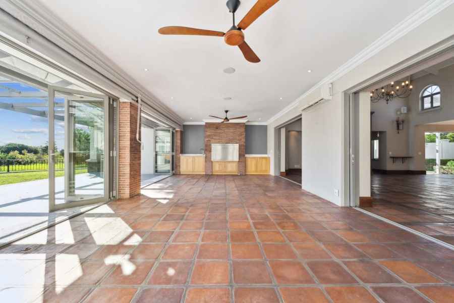 4 Bedroom Property for Sale in Val De Vie Estate Western Cape